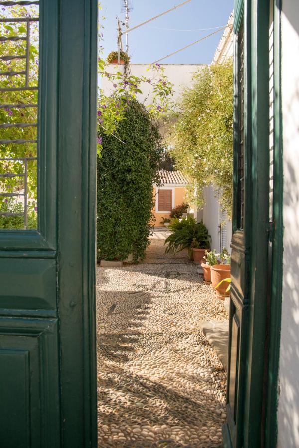 1861 Mansion Spetses Villa Екстериор снимка