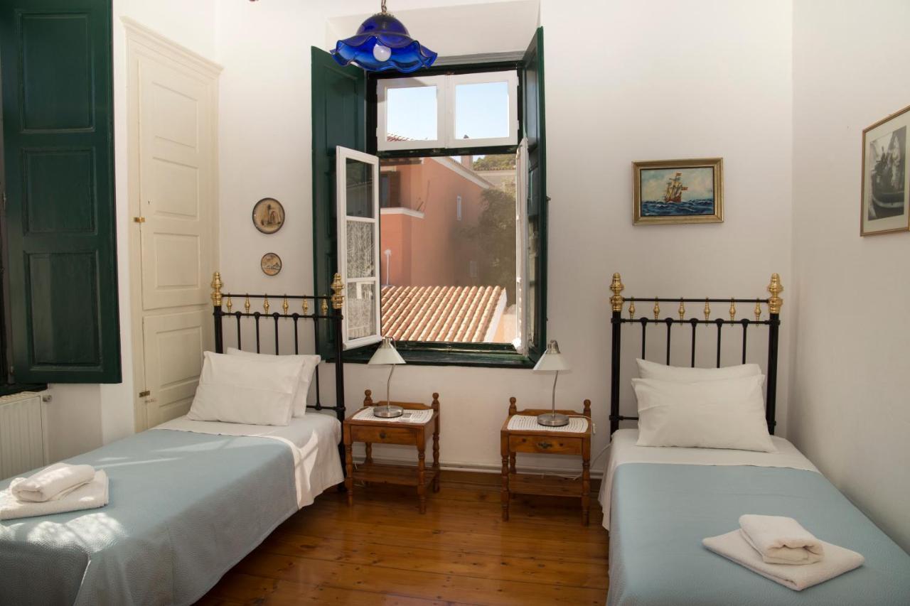 1861 Mansion Spetses Villa Екстериор снимка
